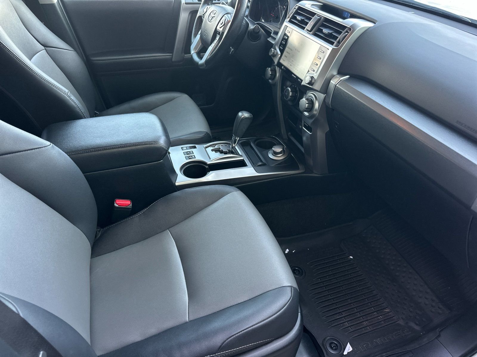Used 2023 Ice Toyota SR5 Premium image 15