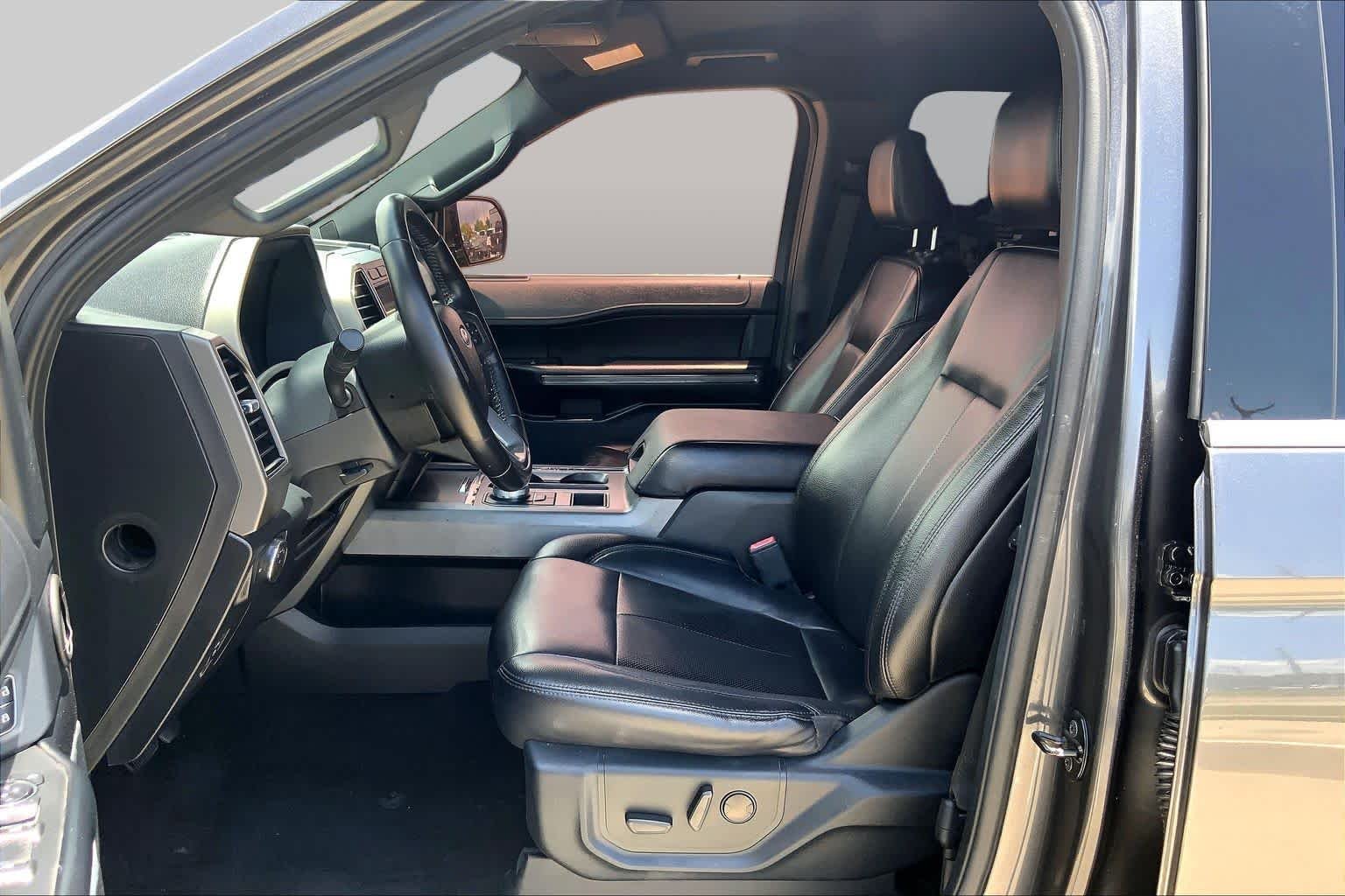 Used 2021 Magnetic Metallic Ford XLT image 8