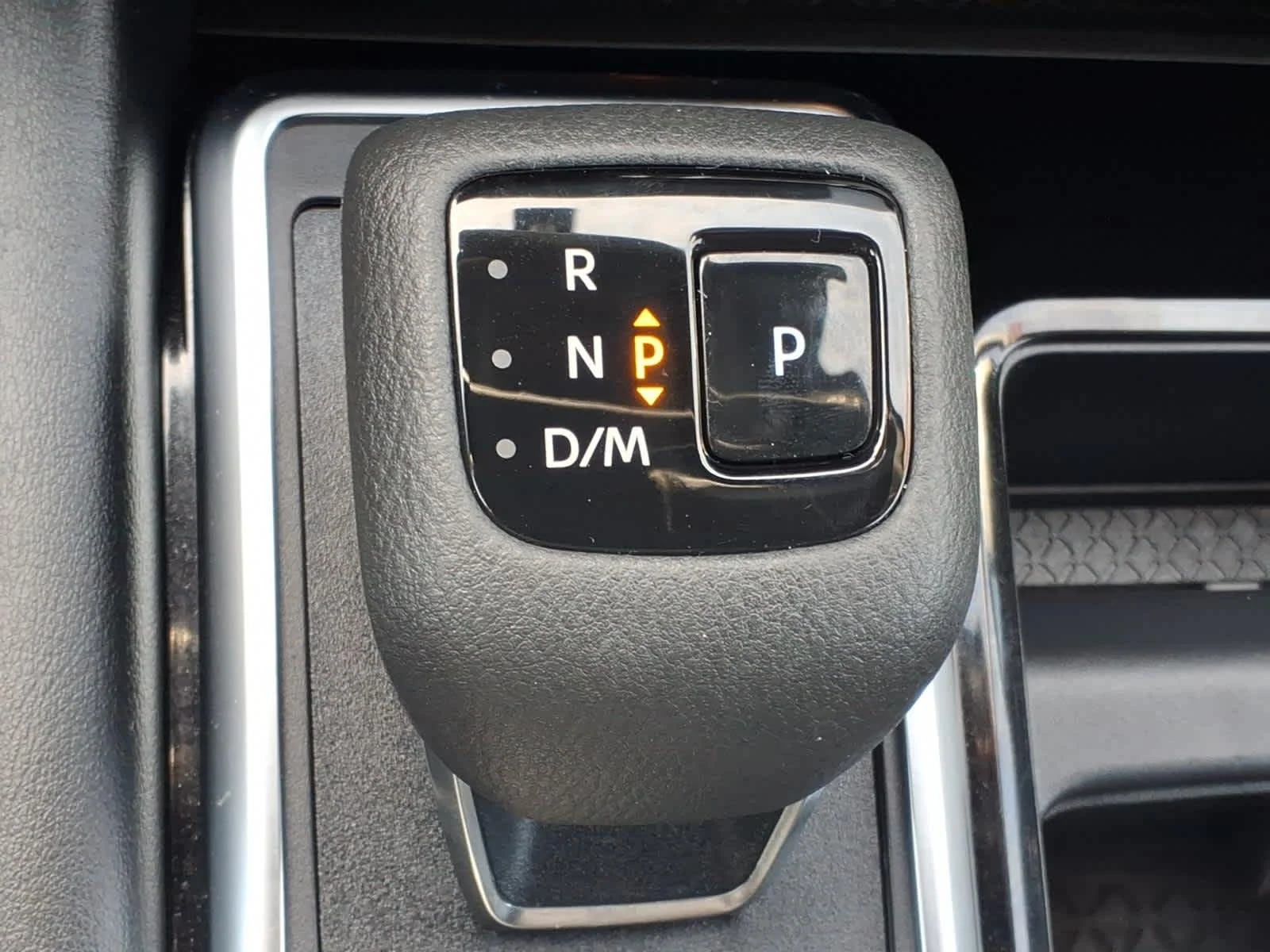Certified Used 2023 Pearl White Tricoat Nissan SL image 19