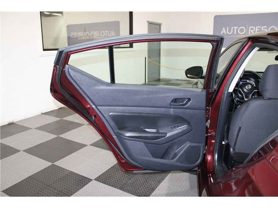 Used 2025 Garnet Pearl Metallic Nissan SV image 13