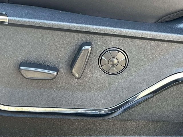 New 2026 Agate Black Metallic Ford F-250® Platinum® image 19