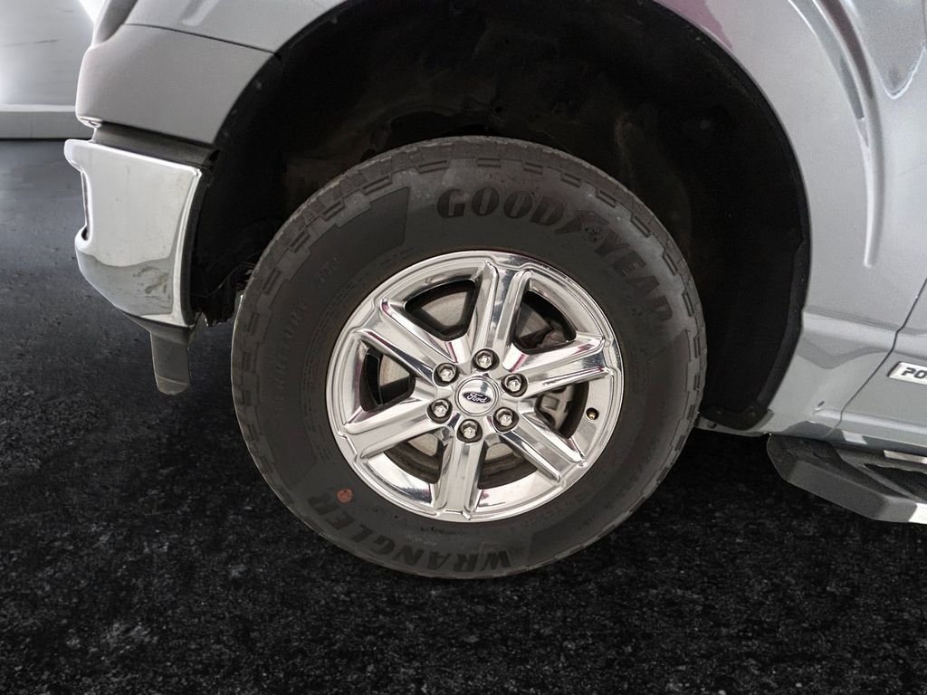 Used 2024 Gray Ford XLT image 27