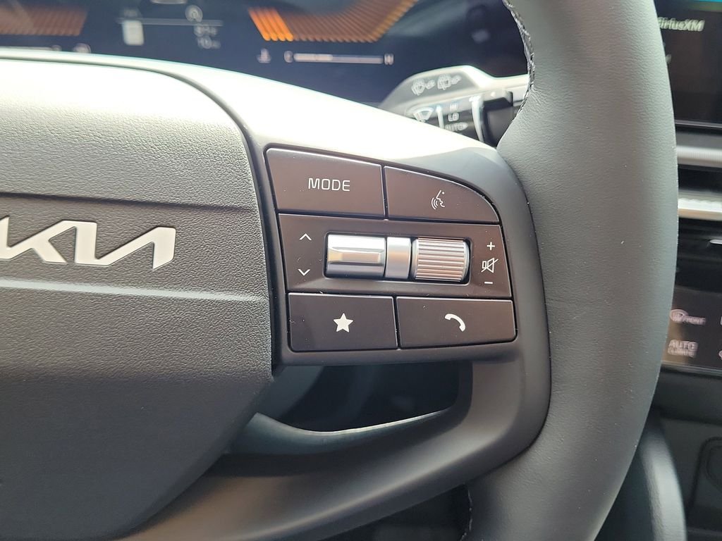 New 2026 Gray Kia EX image 28