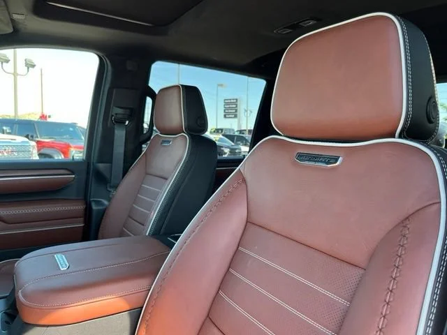 New 2026 Glacier White Tricoat GMC Denali Ultimate image 13