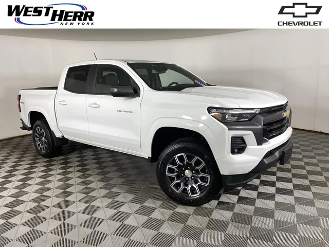 2023 Chevrolet Colorado 4WD LT