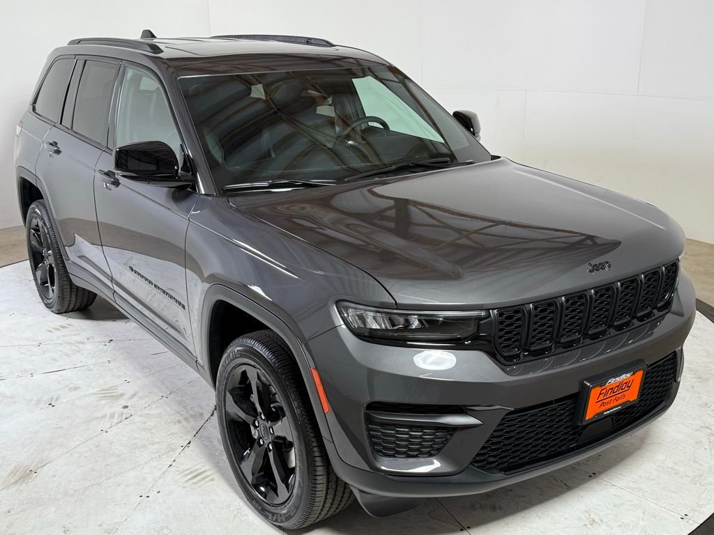 2025 Jeep Grand Cherokee Altitude X 4x4's photo