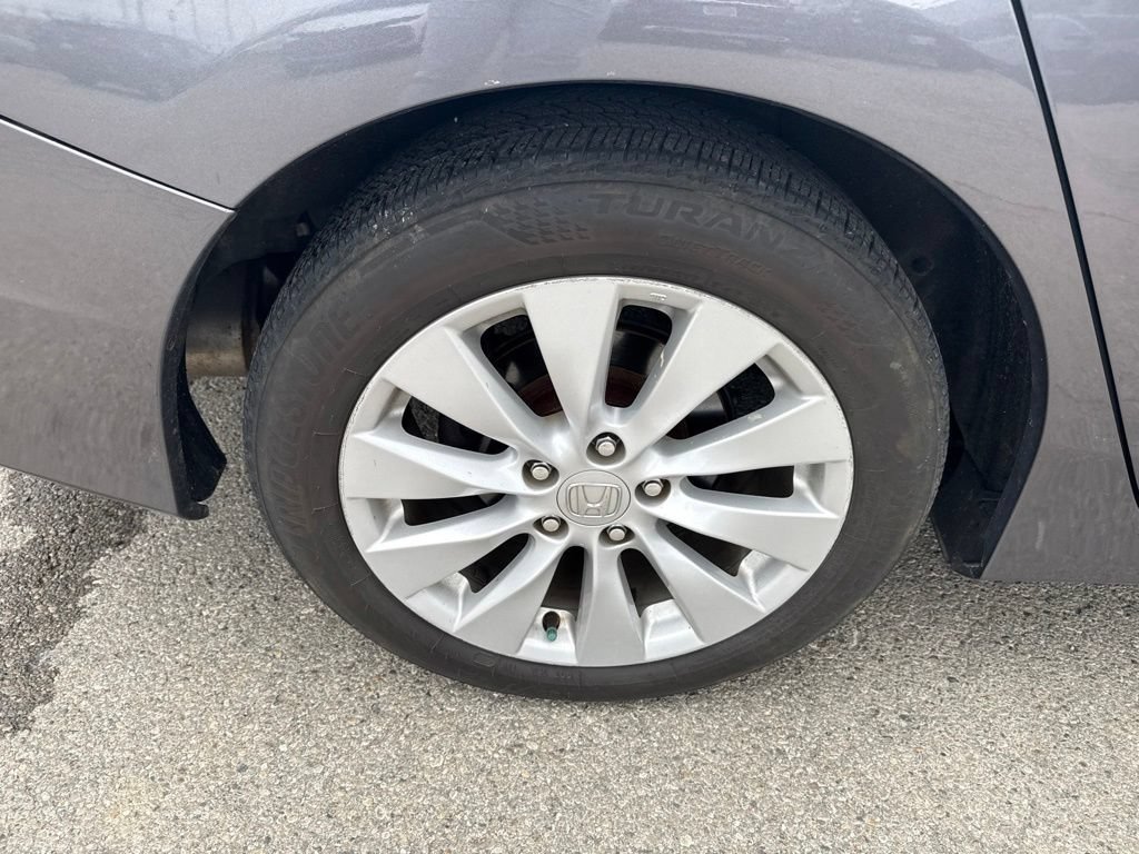 Used 2015  Honda EX-L image 14