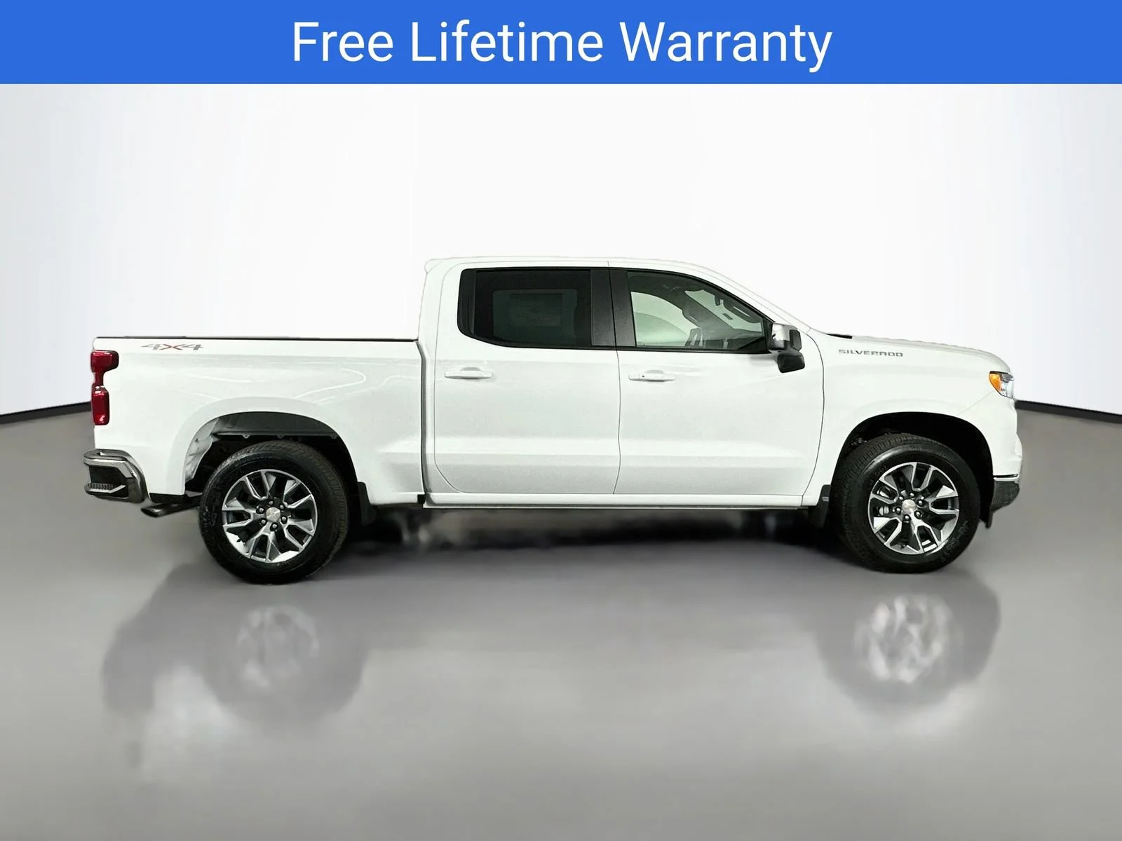 New 2026 Summit White Chevrolet LT image 9