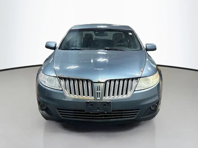 Used 2010 Blue Lincoln NA image 2