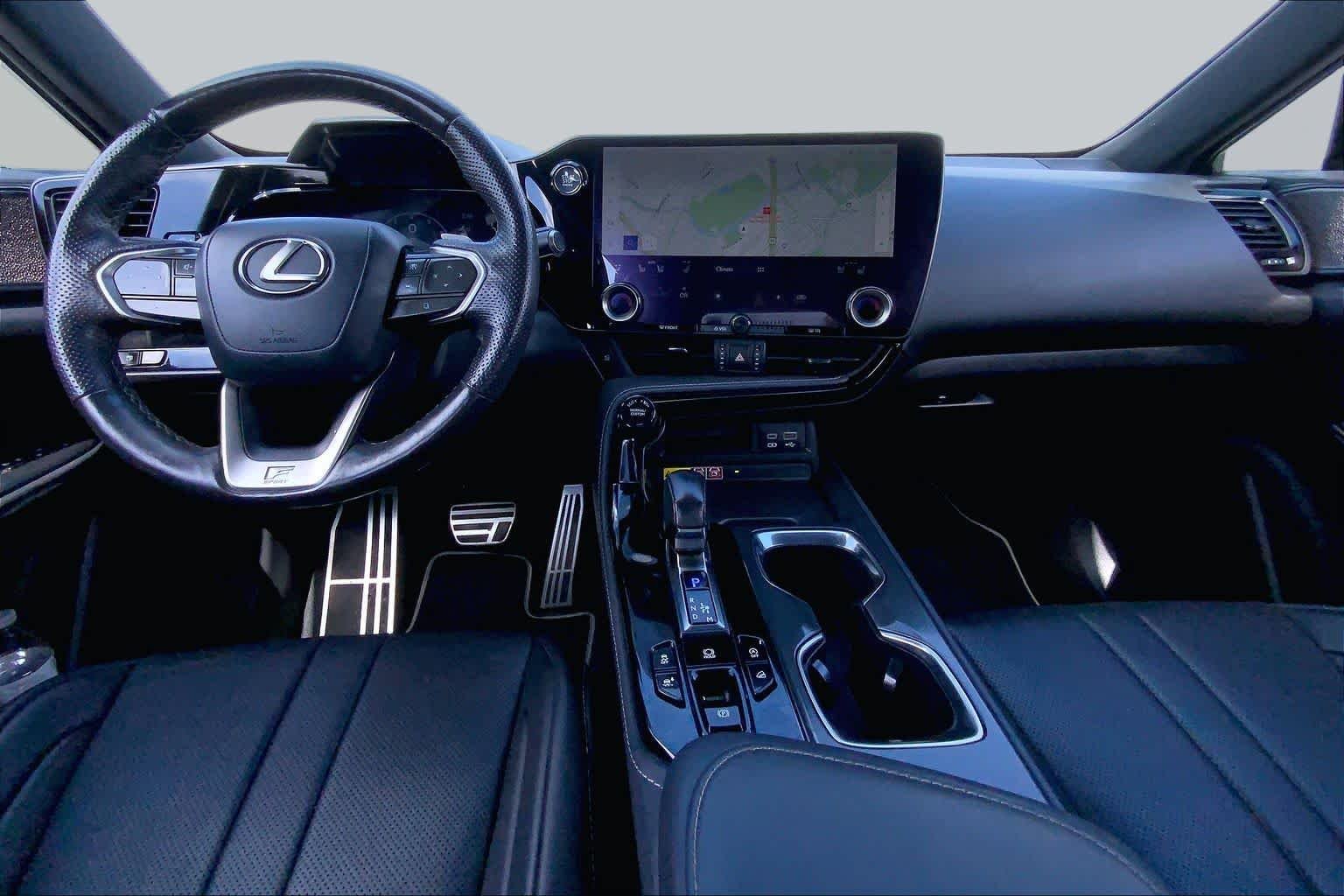 Used 2024 Atomic Silver Lexus F SPORT Handling image 15