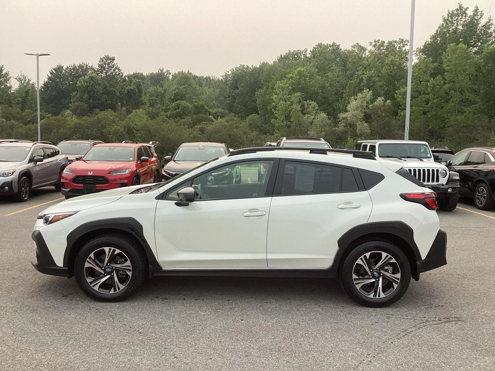 Used 2024 Crystal White Pearl Subaru Premium image 4