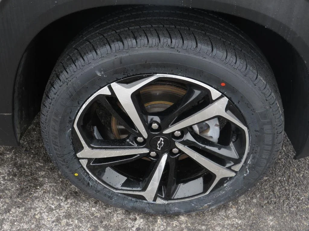 Used 2023 Sterling Gray Metallic Chevrolet RS image 12