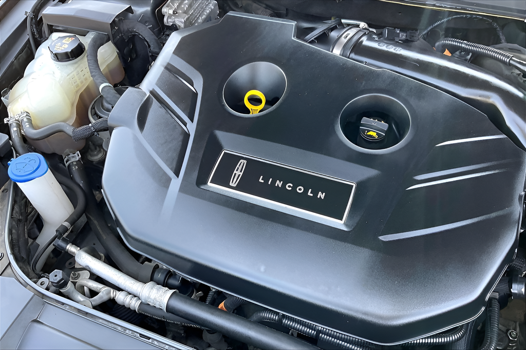 Used 2019 Gray Lincoln Reserve image 28