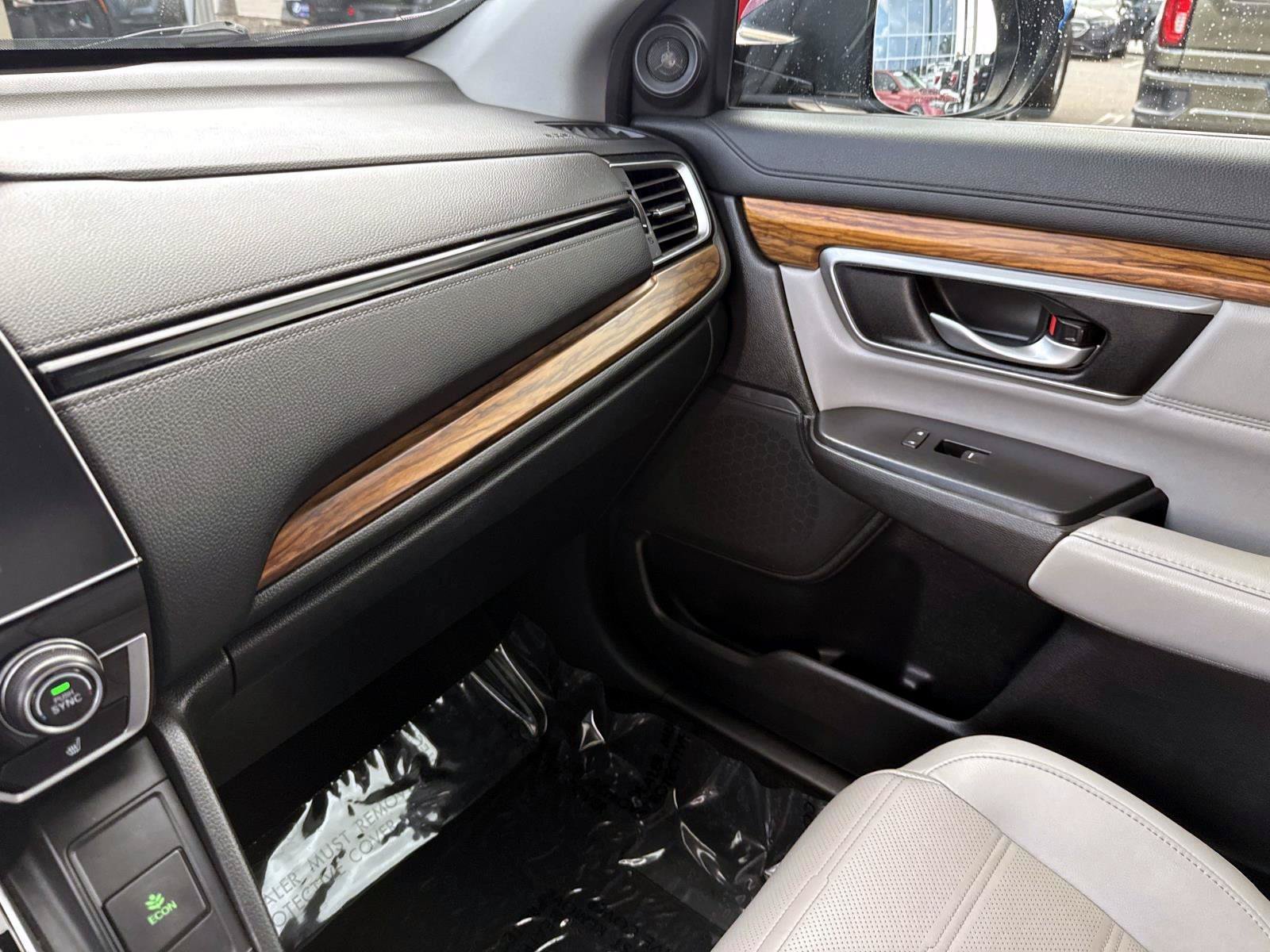 Used 2018 Dark Cherry Honda EX-L image 23
