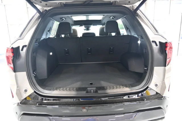 2026 GMC Terrain AT4 - Photo 28