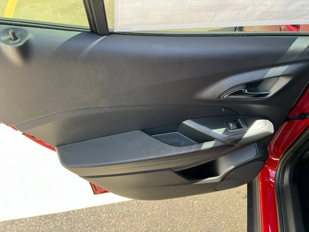 2026 Chevrolet Trax RS - Photo 19