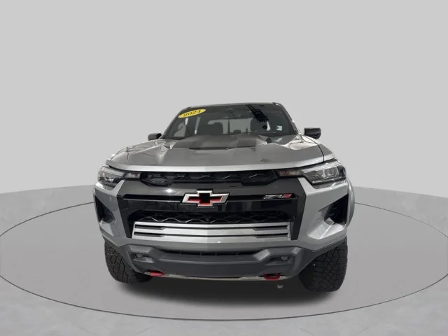 Used 2024 Gray Chevrolet ZR2 image 3