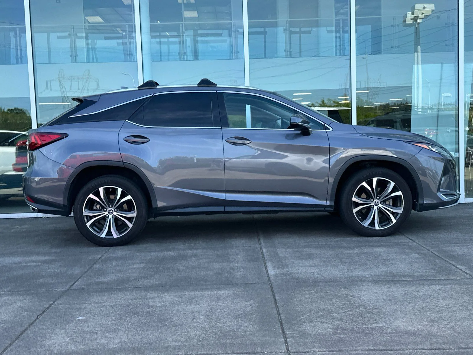 Used 2020 Gray Pearl Lexus 350 image 2