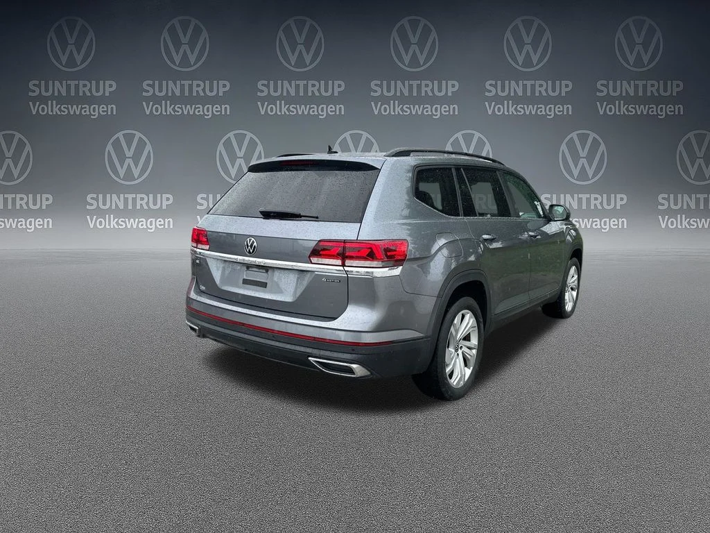 Used 2023 Gray Volkswagen 2.0T SE w/Technology image 36