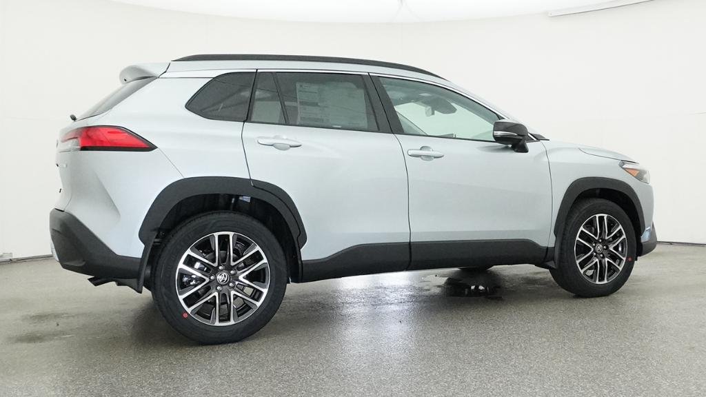 New 2026 Sonic Silver Toyota XLE image 11