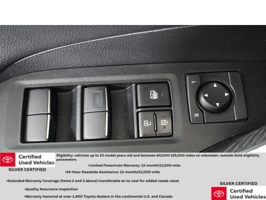 Used 2021 Blizzard Pearl/Midnight Black Metallic Toyota Hybrid XSE image 15