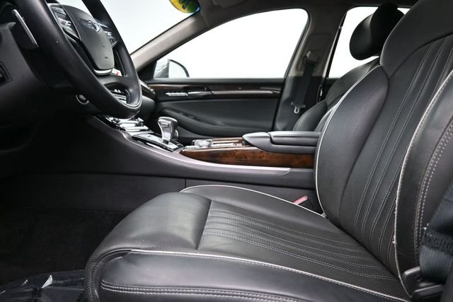 Used 2019 Gray Genesis 3.3T Premium image 27