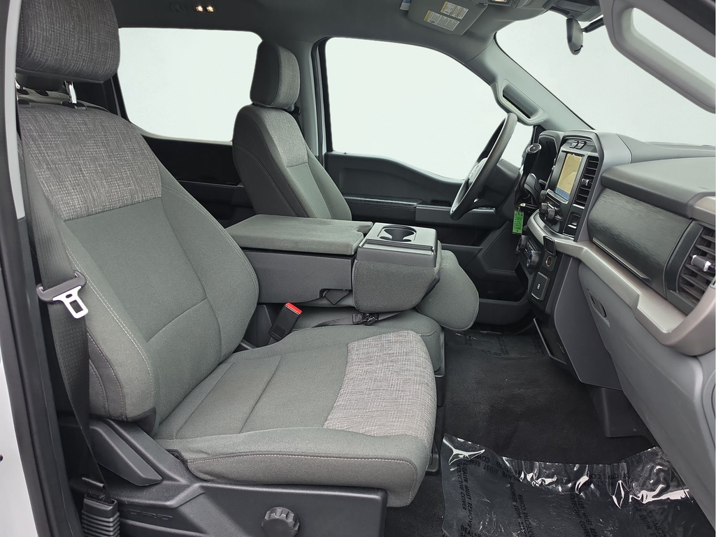 Used 2023 White Ford  image 17