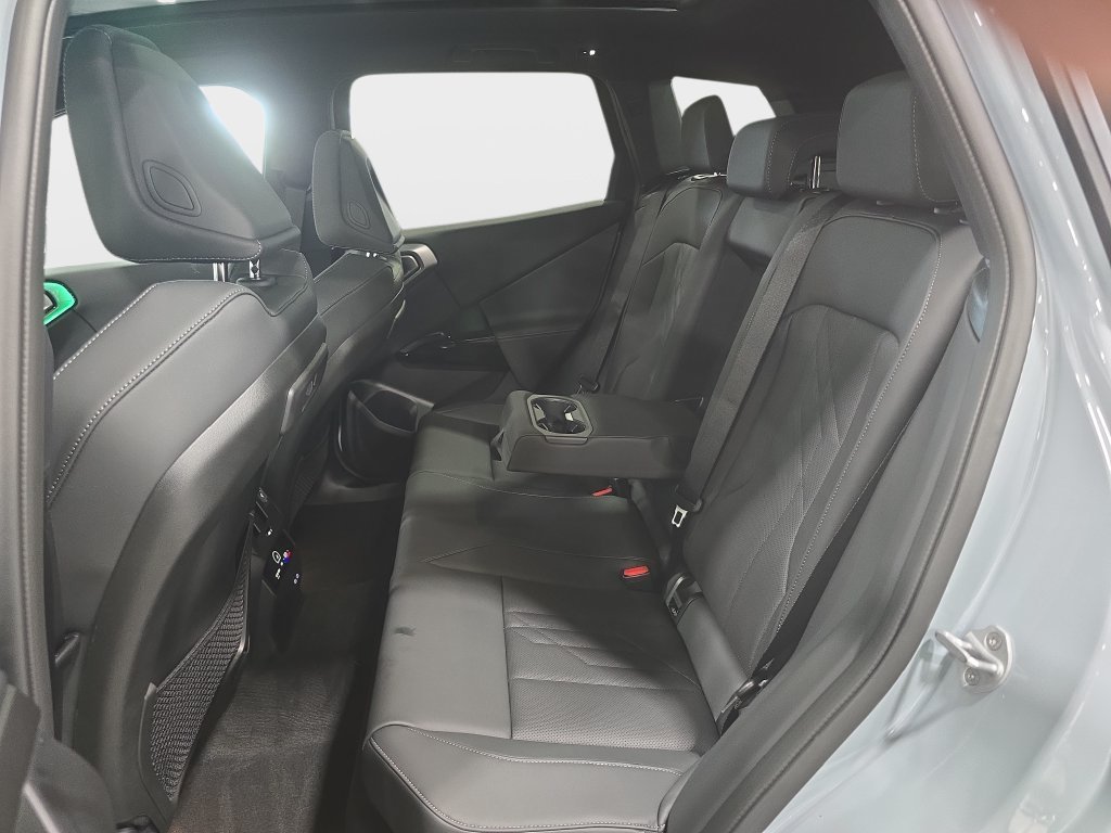 Used 2026 Brooklyn Grey Metallic BMW 30 xDrive image 23