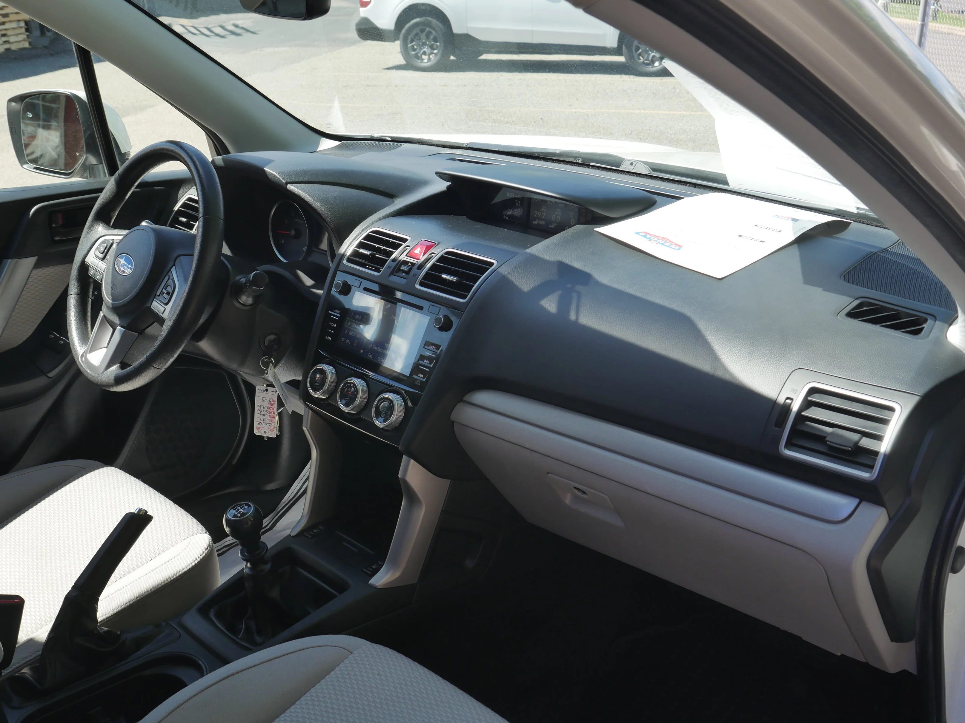 Used 2017 Crystal White Pearl Subaru Premium image 27