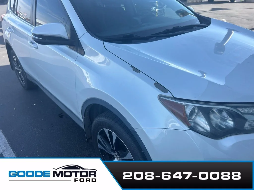 Used 2015 White Toyota Limited image 4