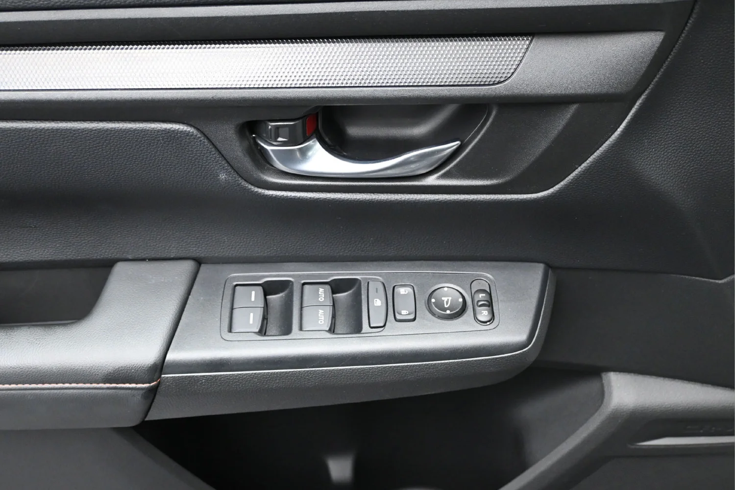Used 2024 Gray Honda Sport image 11