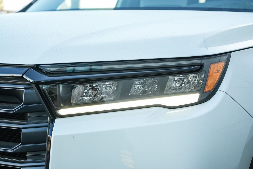 New 2026 Platinum White Pearl Honda Sport image 4