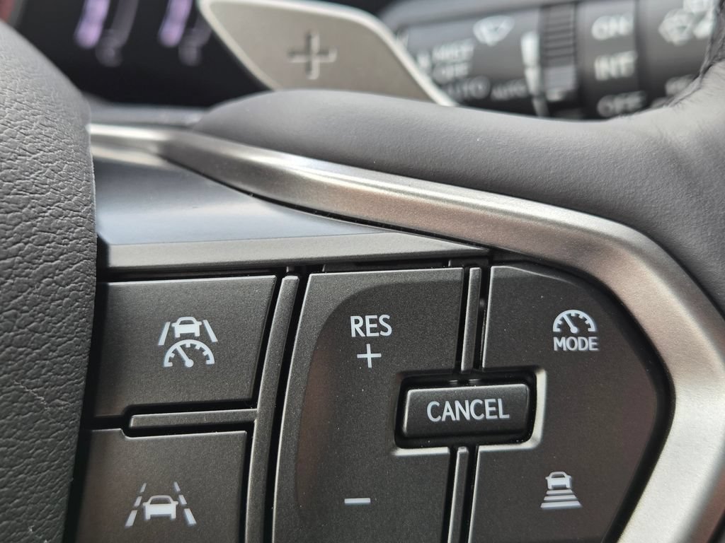 New 2026 Ultra White Lexus PREMIUM image 18