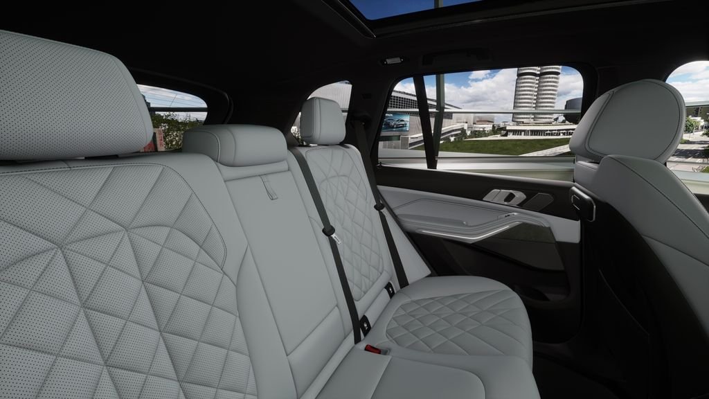 New 2026 Carbon Black Metallic BMW sDrive40i image 38