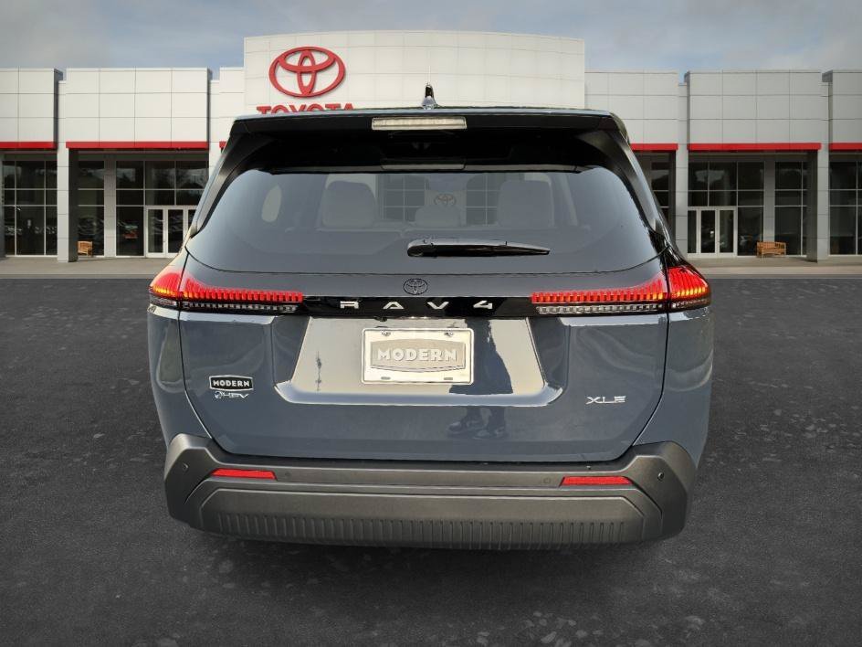 Used 2026 Storm Cloud Toyota XLE Premium image 6