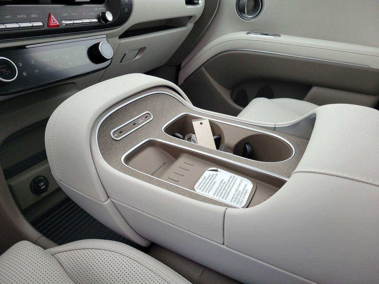 New 2026 Creamy White Pearl Hyundai Limited AWD image 29