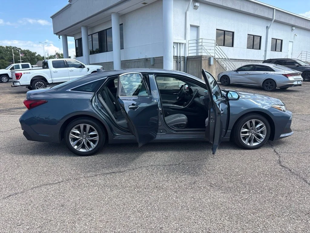 Certified Used 2022 Harbor Gray Metallic Toyota XLE image 8