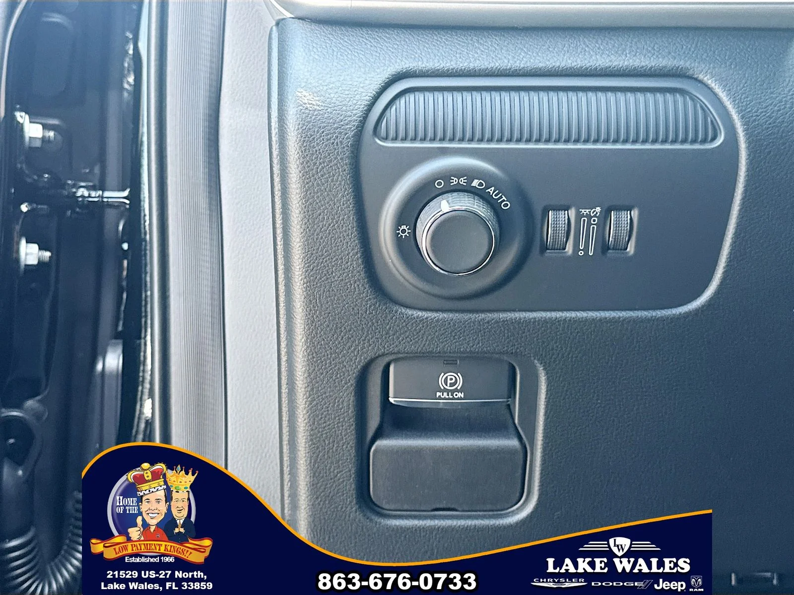 New 2026 High Gloss Black Exterior Paint Jeep Grand Wagoneer image 9