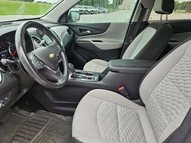 Used 2020 White Chevrolet LT image 10