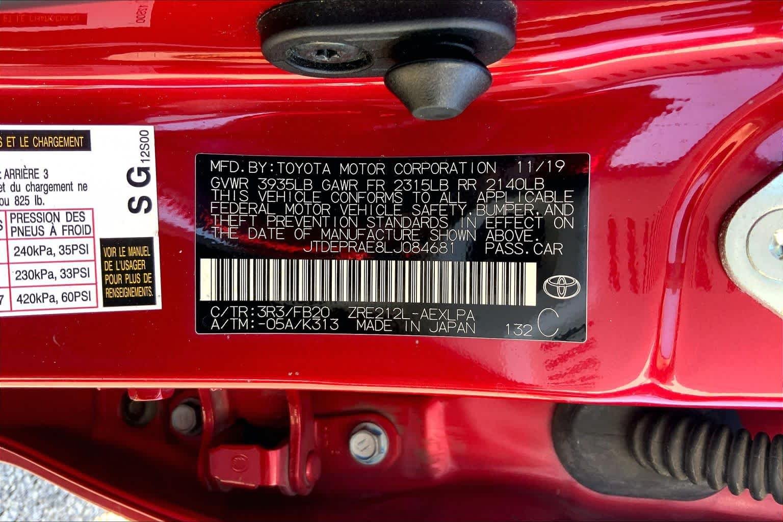 Used 2020 Barcelona Red Metallic Toyota LE image 36