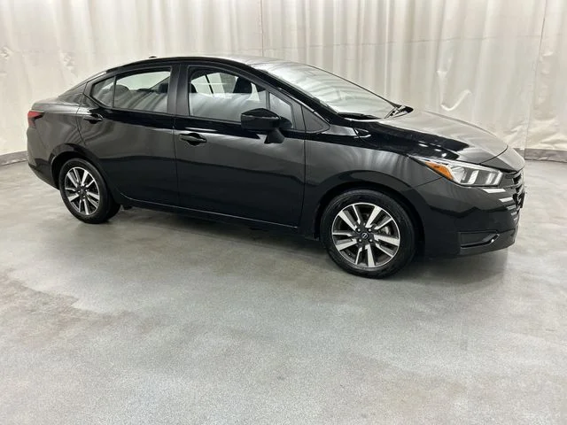 2024 Nissan Versa 1.6 SV