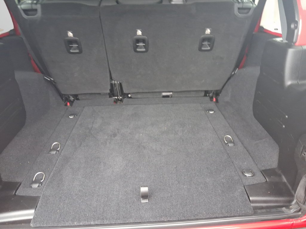 Used 2018 Red Jeep Unlimited Sport S image 28