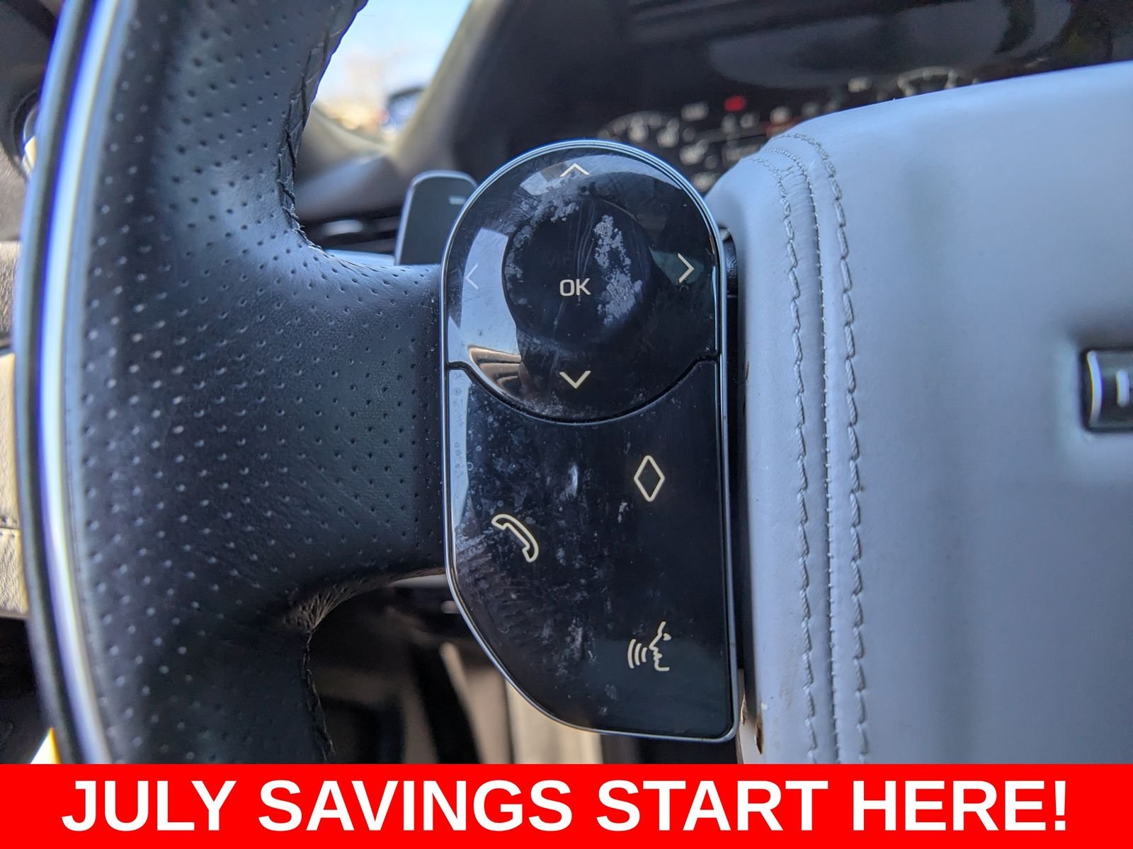 Used 2020 Gray Land Rover First Edition image 37