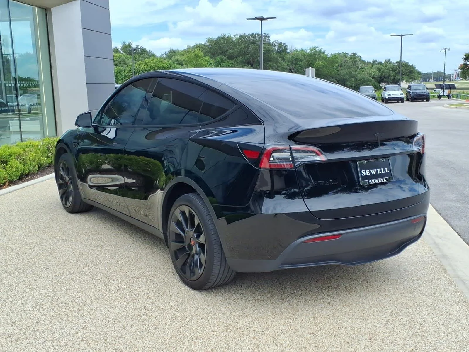 Used 2023 Black Tesla  image 8
