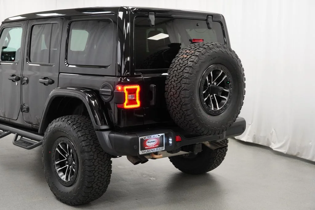 Used 2023 Black Jeep Rubicon 392 image 28