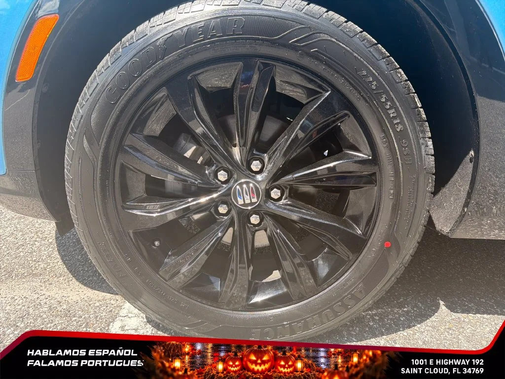 Used 2026 Aquamarine Blue Metallic Buick Sport Touring image 33