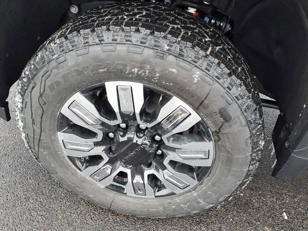 2026 GMC Sierra 3500HD Denali - Photo 20