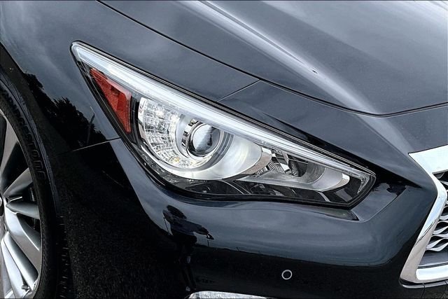 Used 2023 Black INFINITI LUXE image 29