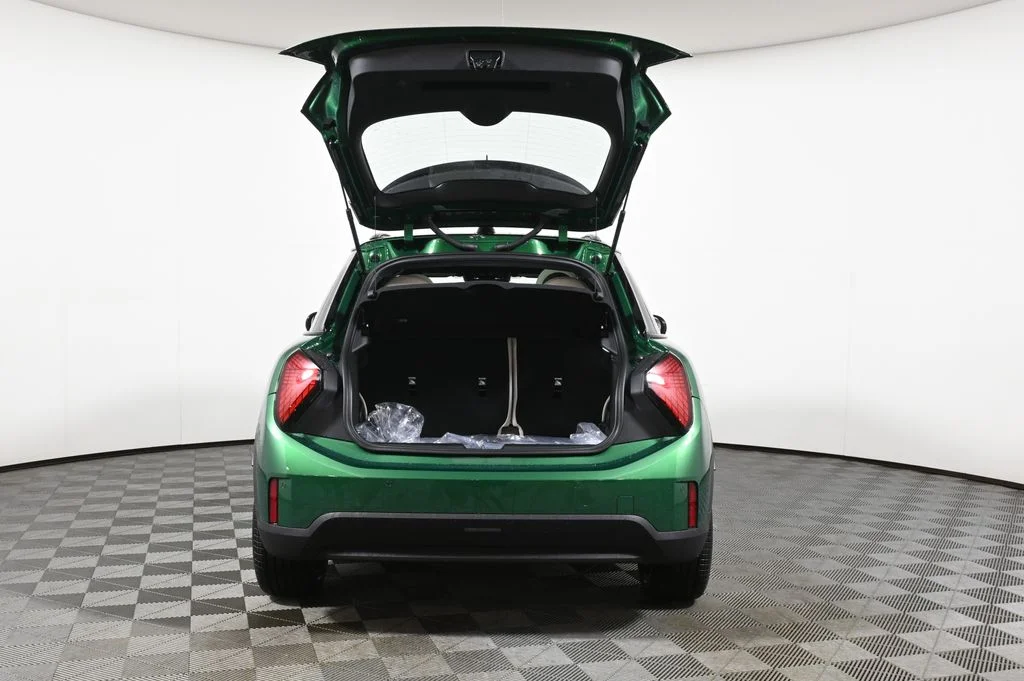 New 2027 Green MINI Cooper S image 30