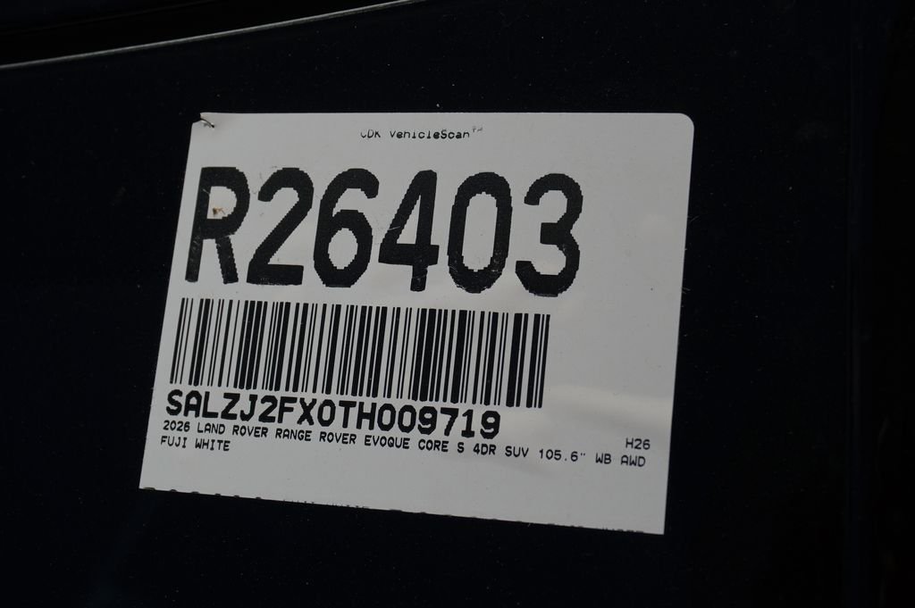 New 2026 Fuji White Land Rover S image 32